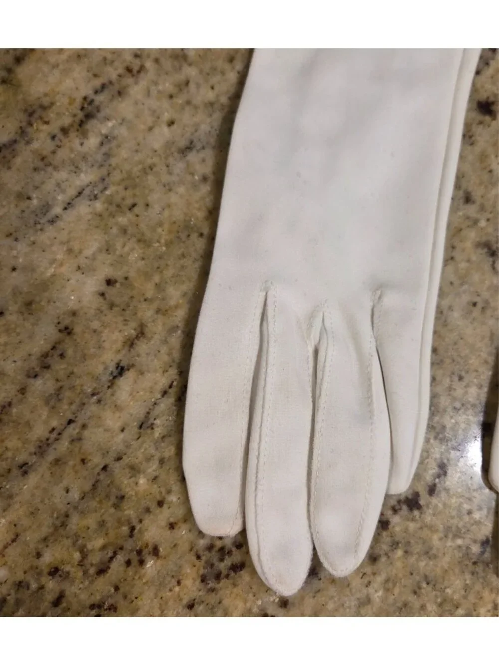 Vtg Womens Size M 7 Off-White Nylon Formal Opera Gloves 22